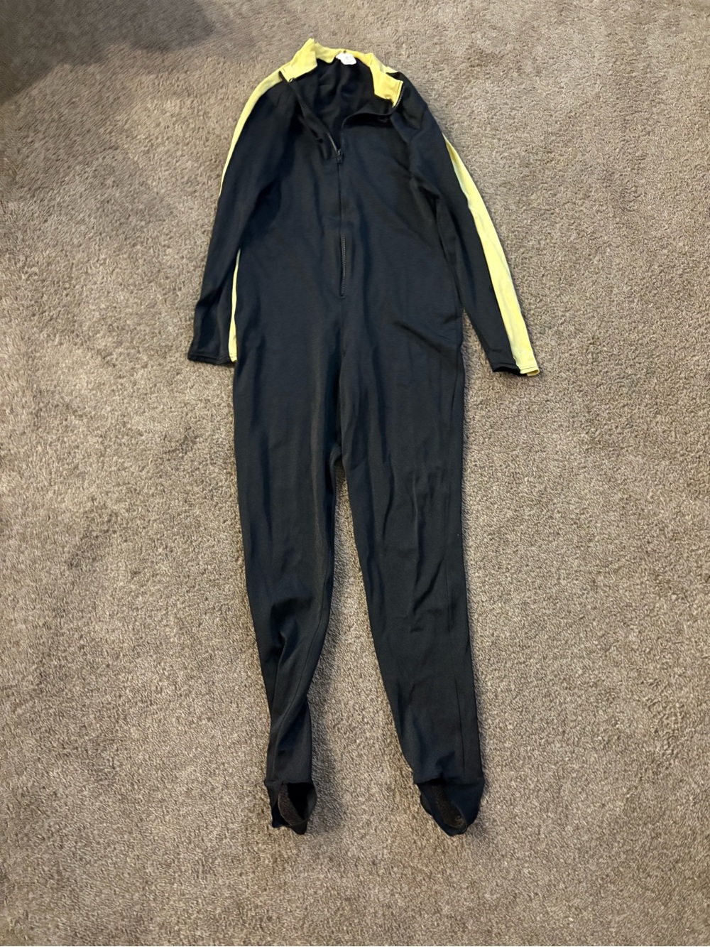 Black & Yellow Full-Length Women's Scuba Suit